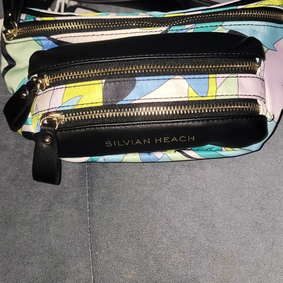 NWT Unique Silvian Heach Waist Bag Fantasy Sport ✨️ - Picture 4 of 14